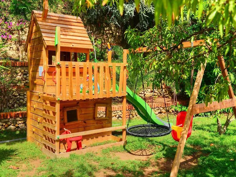 Villa Scilla E Cariddi Мессина 3*,